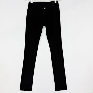 Lululemon Black Straight Leg Legging Pants Women's 6 Athletic Exercise Fitness